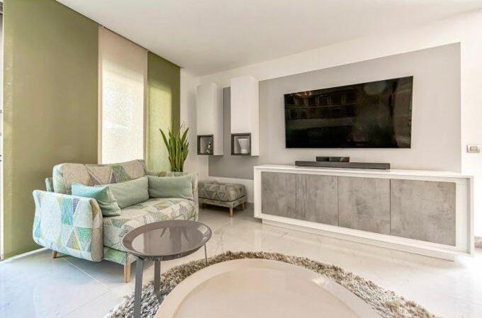 Luxury Villa Tropical Private Heated Pool Los Cristianos  Exterior photo