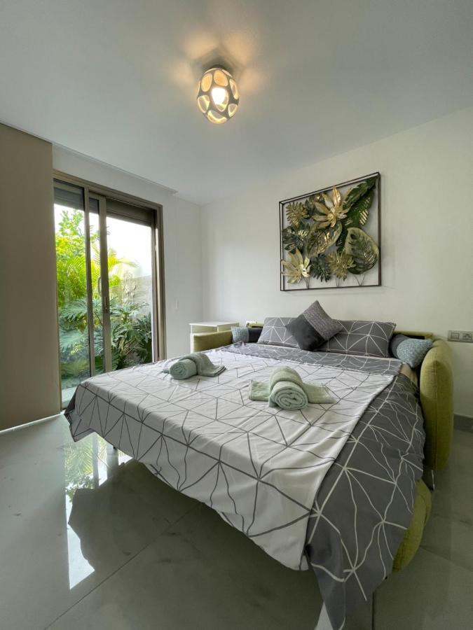 Luxury Villa Tropical Private Heated Pool Los Cristianos  Exterior photo
